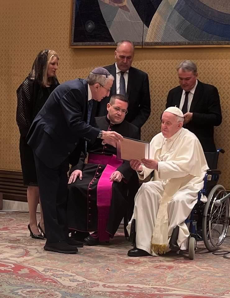 Simon Wiesenthal Center Presents Pope With Hitler's 1919 Anti-Semitic Document